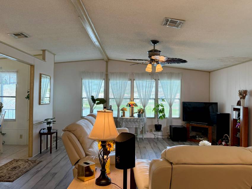 4115 Long Lake Way a Ellenton, FL Mobile or Manufactured Home for Sale